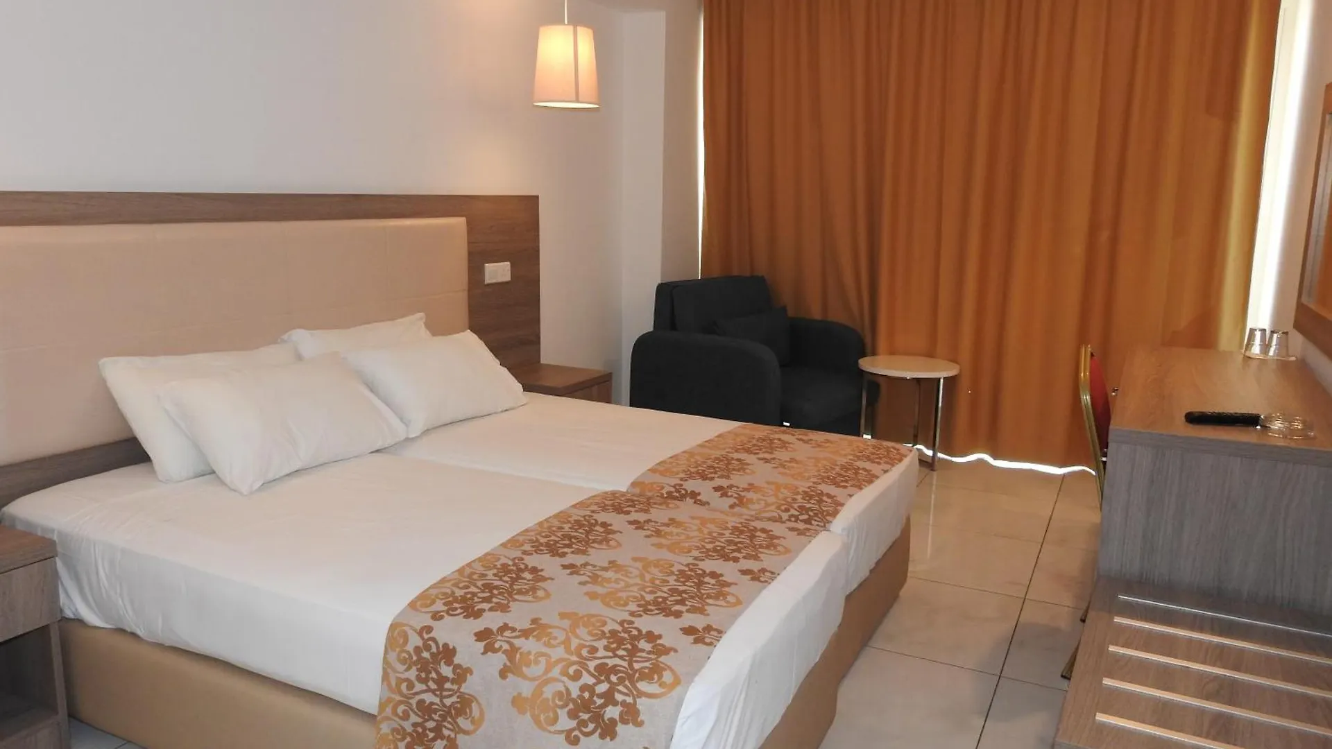 Corfu Hotel Ayia Napa 4*,