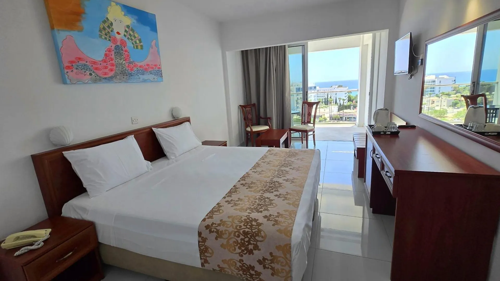 Corfu Hotel Ayia Napa 4*,