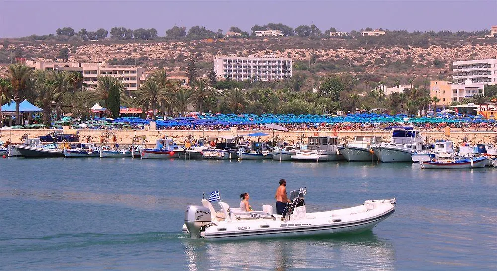 Corfu Hotel Ayia Napa 4*,  Chipre