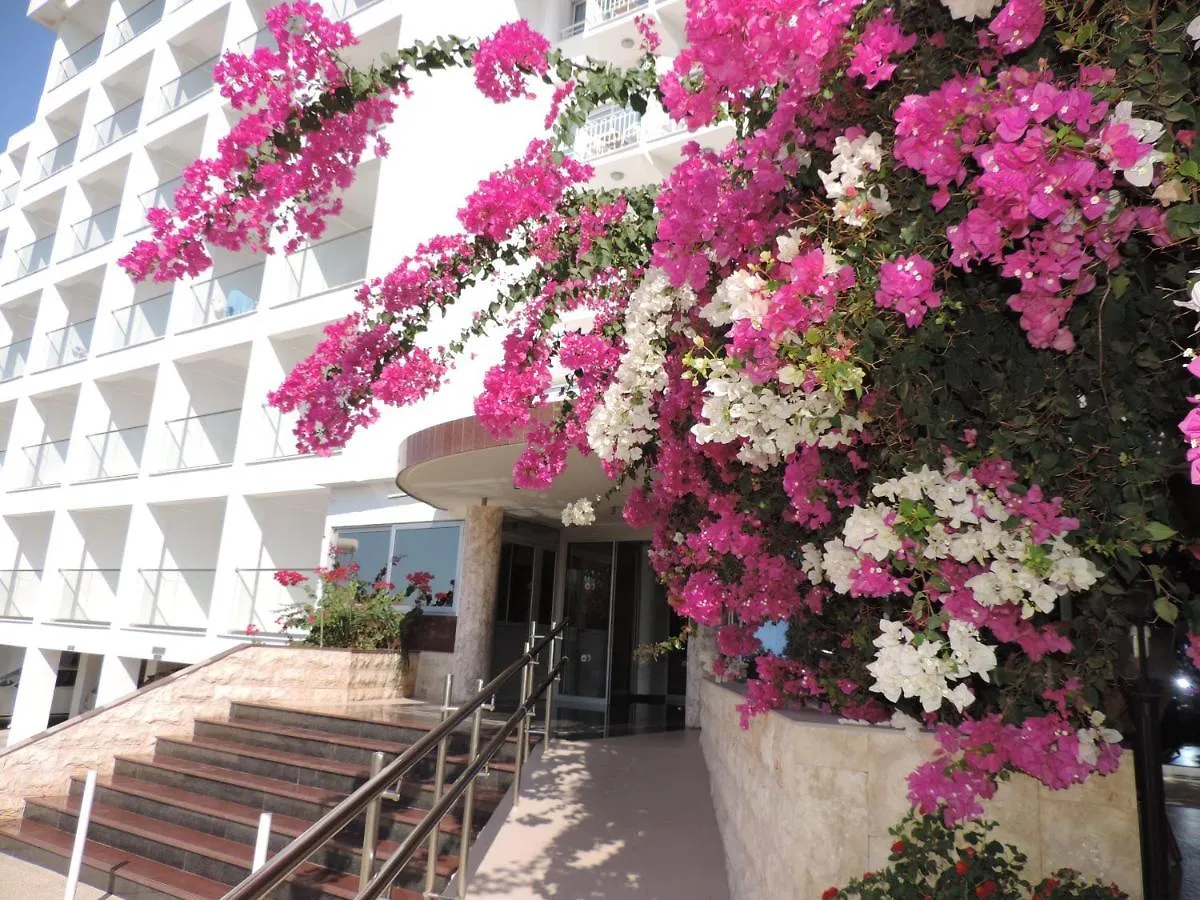 Corfu Hotel Ayía Nápa